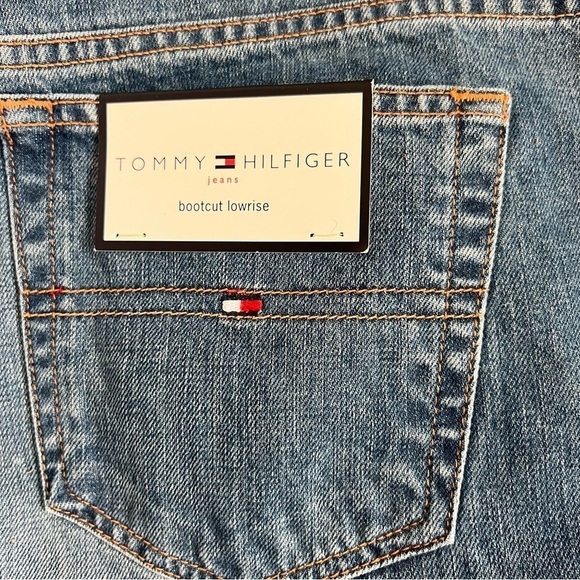 Tommy Hilfiger Low Rise Bootcut Jeans 14 - Picture 2 of 7